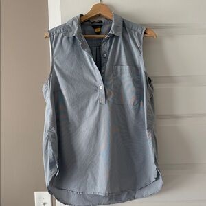 Eddie Bauer Classic Fit Blue Shirt